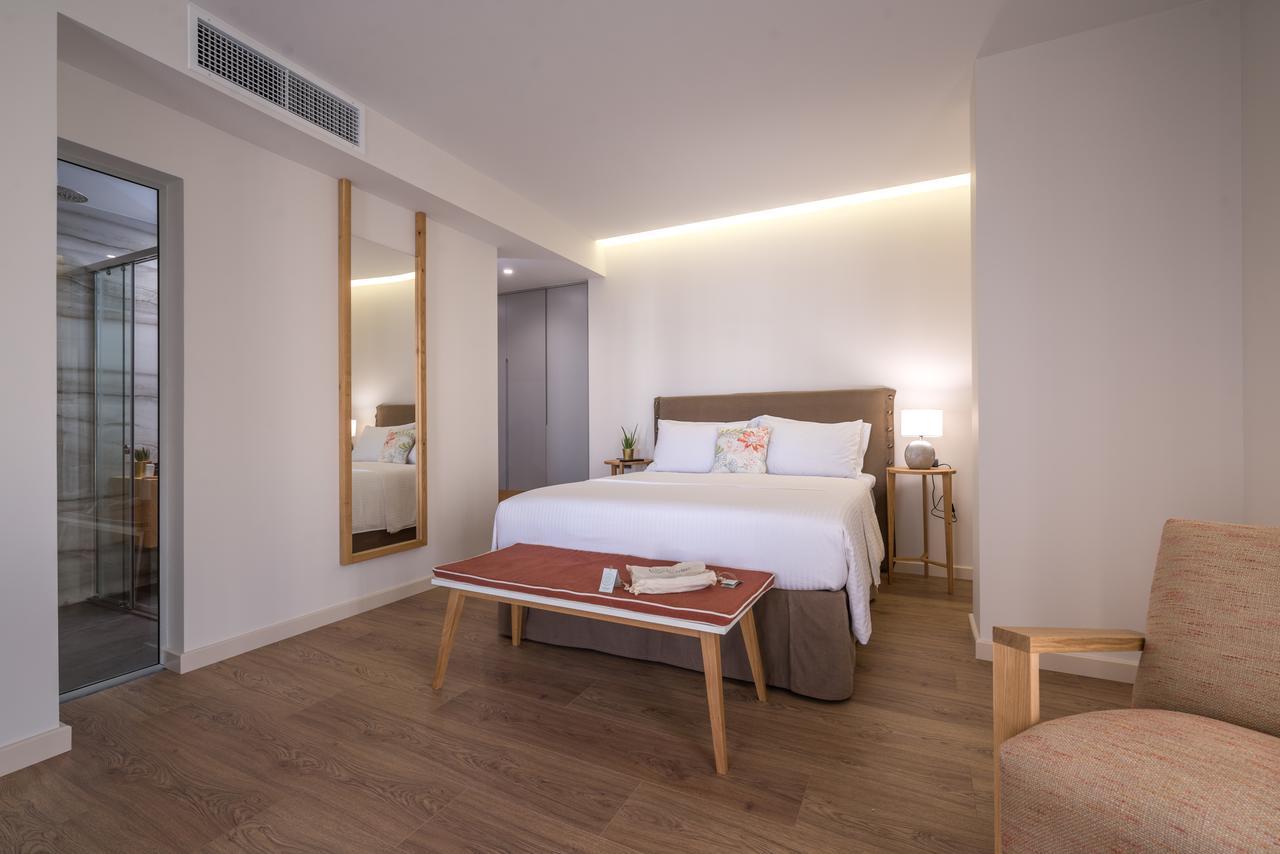 Glow Boutique Hotel & Suites Sarande Exterior photo