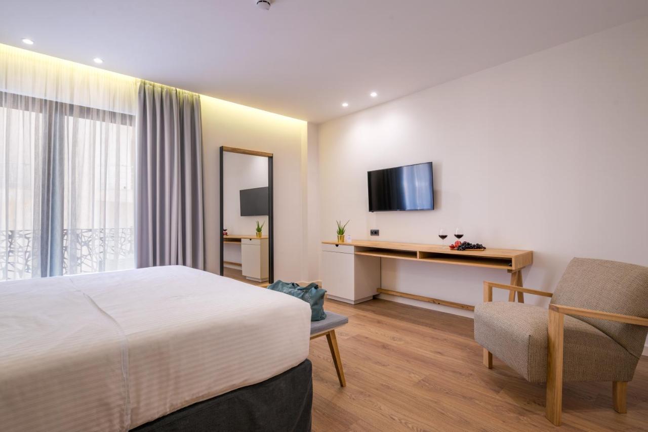Glow Boutique Hotel & Suites Sarande Exterior photo